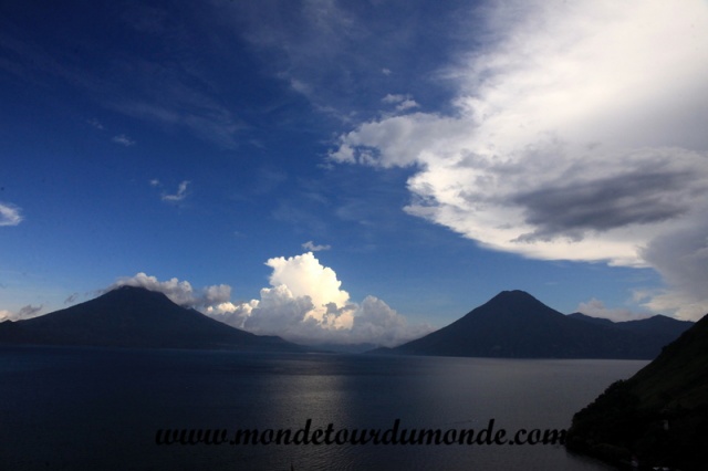 Lac Atitlan (19).JPG
