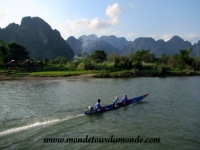 Vang Vieng (3).JPG
